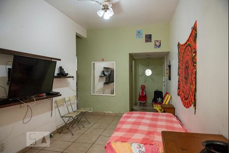 Apartamento à venda com 95m², 2 quartos e sem vagaSala