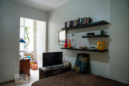 Apartamento à venda com 95m², 2 quartos e sem vagaQuarto 2 