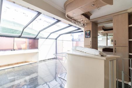 Apartamento à venda com 118m², 2 quartos e 1 vaga Apartamento à venda com 118m², 2 quartos e 1 vagaCobertura