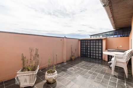Apartamento à venda com 118m², 2 quartos e 1 vaga Apartamento à venda com 118m², 2 quartos e 1 vagaCobertura