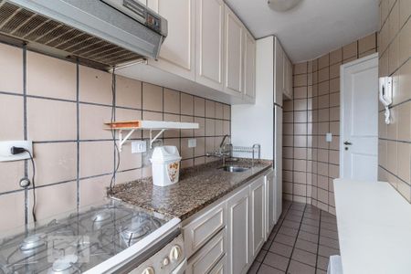 Cozinha de apartamento à venda com 2 quartos, 118m² em Alto da Glória, Curitiba