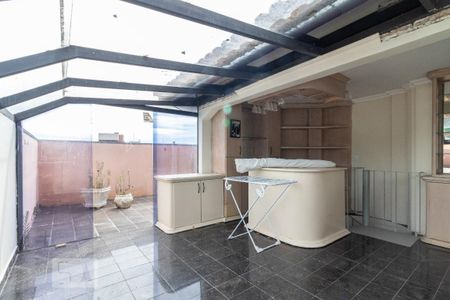 Apartamento à venda com 118m², 2 quartos e 1 vaga Apartamento à venda com 118m², 2 quartos e 1 vagaCobertura