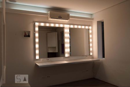 Casa à venda com 160m², 2 quartos e 3 vagasSalão 3 - Detalhe