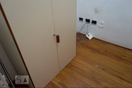 Casa à venda com 160m², 2 quartos e 3 vagasSala 2