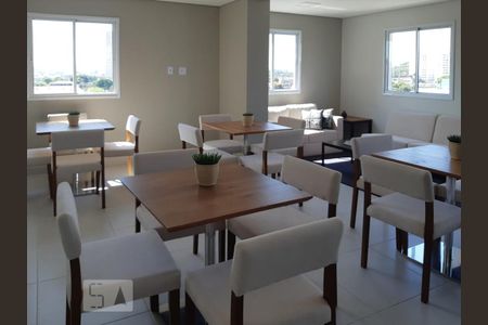 Apartamento para alugar com 37m², 2 quartos e 1 vaga Apartamento para alugar com 37m², 2 quartos e 1 vagaÁrea comum - Salão de festas