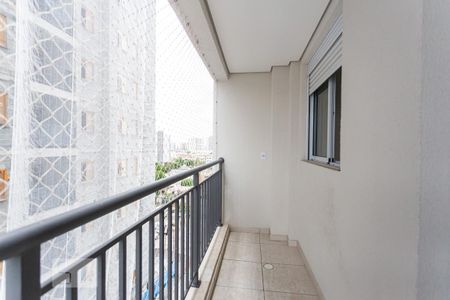Apartamento para alugar com 37m², 2 quartos e 1 vagaVaranda