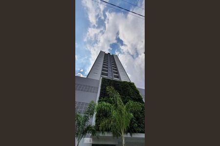 Fachada de apartamento para alugar com 2 quartos, 37m² em Presidente Altino, Osasco