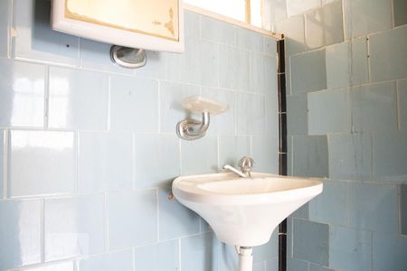 Banheiro de apartamento para alugar com 2 quartos, 50m² em Vila Isabel, Rio de Janeiro