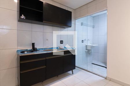 Sala/Cozinha de casa para alugar com 1 quarto, 35m² em Chácara Cruzeiro do Sul, São Paulo