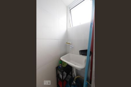 Studio para alugar com 32m², 1 quarto e sem vaga Studio para alugar com 32m², 1 quarto e sem vagaÁrea de Serviço