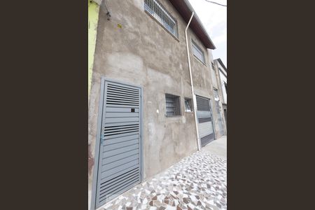Studio para alugar com 32m², 1 quarto e sem vaga Studio para alugar com 32m², 1 quarto e sem vagaFachada