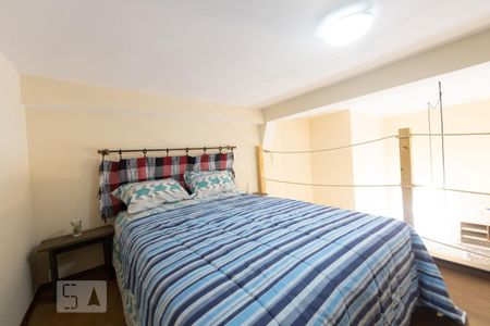 Studio para alugar com 32m², 1 quarto e sem vaga Studio para alugar com 32m², 1 quarto e sem vagaDormitorio