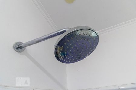 Casa de condomínio à venda com 465m², 4 quartos e 3 vagas Casa de condomínio à venda com 465m², 4 quartos e 3 vagasDetalhe do Banheiro da Suíte 2