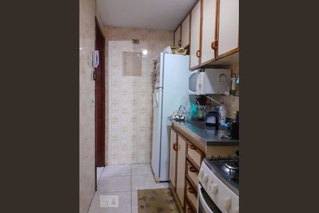 Cozinha de apartamento para alugar com 2 quartos, 55m² em Quintino Bocaiúva, Rio de Janeiro