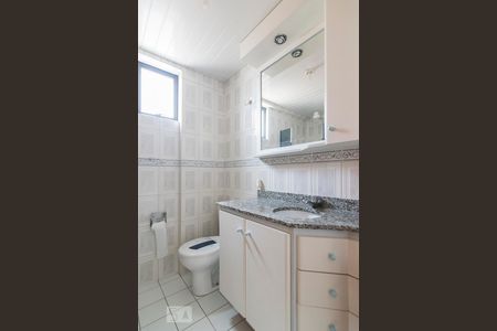 Banheiro da Suite de apartamento à venda com 2 quartos, 80m² em Vila Valparaíso, Santo André