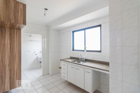 Apartamento à venda com 80m², 2 quartos e 2 vagasCozinha