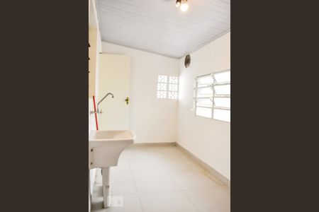 Casa para alugar com 60m², 1 quarto e 1 vaga Casa para alugar com 60m², 1 quarto e 1 vagaArea de servico