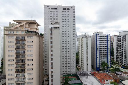 Vista do Quarto  de apartamento para alugar com 2 quartos, 70m² em Cidade Monções, São Paulo