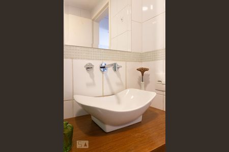 Apartamento para alugar com 70m², 2 quartos e 1 vagaBanheiro