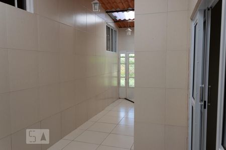 Casa para alugar com 50m², 2 quartos e sem vagaÁrea externa