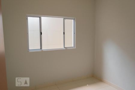 Quarto 1 de casa para alugar com 2 quartos, 50m² em Guará I, Brasília