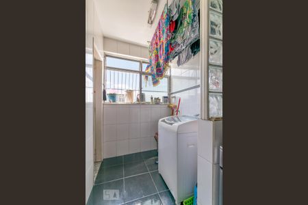 Apartamento para alugar com 70m², 2 quartos e 1 vaga Apartamento para alugar com 70m², 2 quartos e 1 vagaÁrea de Serviço