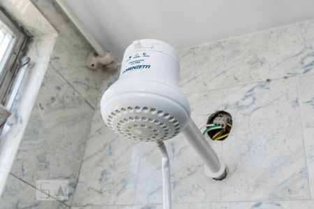 Apartamento para alugar com 70m², 2 quartos e 1 vaga Apartamento para alugar com 70m², 2 quartos e 1 vagaBanheiro - Chuveiro elétrico