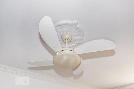 Sala - Ventilador de apartamento para alugar com 2 quartos, 70m² em Irajá, Rio de Janeiro