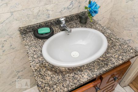 Apartamento para alugar com 70m², 2 quartos e 1 vaga Apartamento para alugar com 70m², 2 quartos e 1 vagaBanheiro - Detalhe da pia
