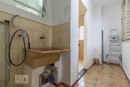 Apartamento à venda com 74m², 3 quartos e 1 vagaÁrea de serviço