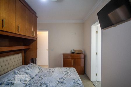 Apartamento à venda com 105m², 2 quartos e 3 vagasSuíte 2