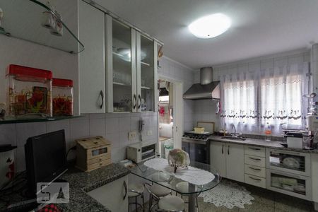 Apartamento à venda com 105m², 2 quartos e 3 vagasCozinha