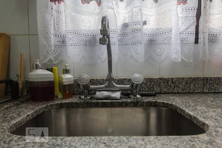 Apartamento à venda com 105m², 2 quartos e 3 vagasCozinha