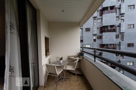 varanda de apartamento à venda com 2 quartos, 105m² em Vila Andrade, São Paulo