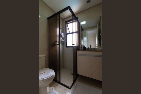 Banheiro da Suíte de apartamento à venda com 2 quartos, 105m² em Vila Andrade, São Paulo