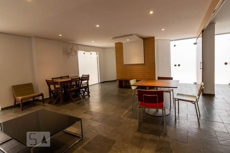 Apartamento para alugar com 80m², 2 quartos e 1 vagaSalao de Festa