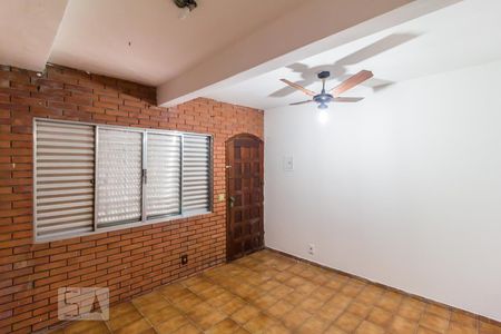Quarto 4 de casa para alugar com 5 quartos, 200m² em Vila Ribeiro de Barros, São Paulo