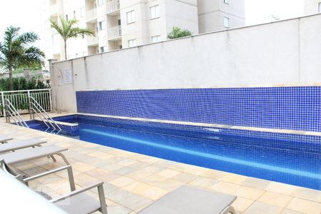 Apartamento para alugar com 53m², 2 quartos e 1 vagaÁrea comum - Piscina