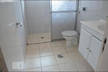 Casa à venda com 210m², 2 quartos e 8 vagasBanheiro