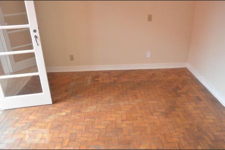 Casa à venda com 210m², 2 quartos e 8 vagasQuarto 2 