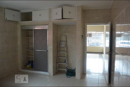 Cozinha  de casa à venda com 2 quartos, 210m² em Vila Baruel, São Paulo