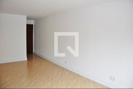 Sala  de apartamento para alugar com 3 quartos, 79m² em City América, São Paulo