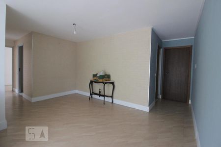 Apartamento para alugar com 79m², 3 quartos e 1 vagaSala