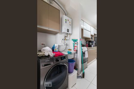 Apartamento à venda com 80m², 3 quartos e 1 vagaÁrea de Serviço