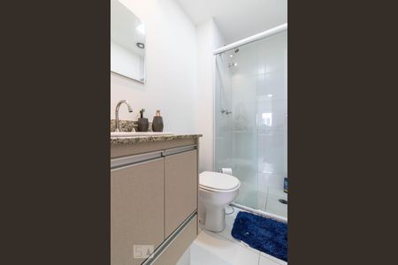 Banheiro do Corredor de apartamento à venda com 3 quartos, 80m² em Empresarial 18 do Forte, Barueri