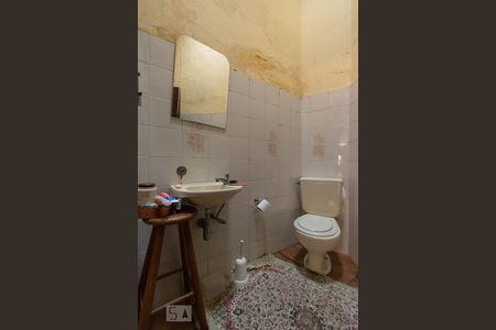 Casa à venda com 500m², 4 quartos e 6 vagasBanheiro Churrasqueira 