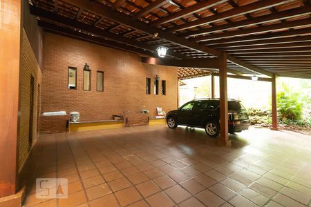 Casa à venda com 500m², 4 quartos e 6 vagasGaragem