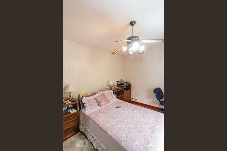 Casa à venda com 500m², 4 quartos e 6 vagasSuíte 2