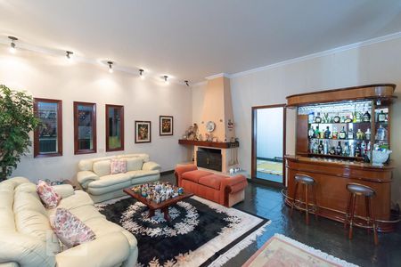 Sala de casa à venda com 4 quartos, 500m² em Jardim Marajoara, São Paulo