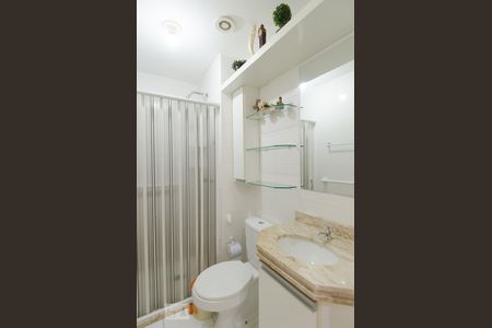 Banheiro de apartamento para alugar com 2 quartos, 47m² em Nova Petrópolis, São Bernardo do Campo